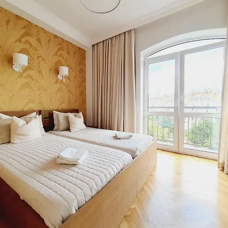 Wyzwolenia Apt , Lazienki Park & Zbawiciela Sq. 2' Varsovia Exterior foto