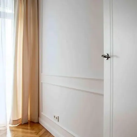 Wyzwolenia Apt , Lazienki Park & Zbawiciela Sq. 2' Varsovia Exterior foto