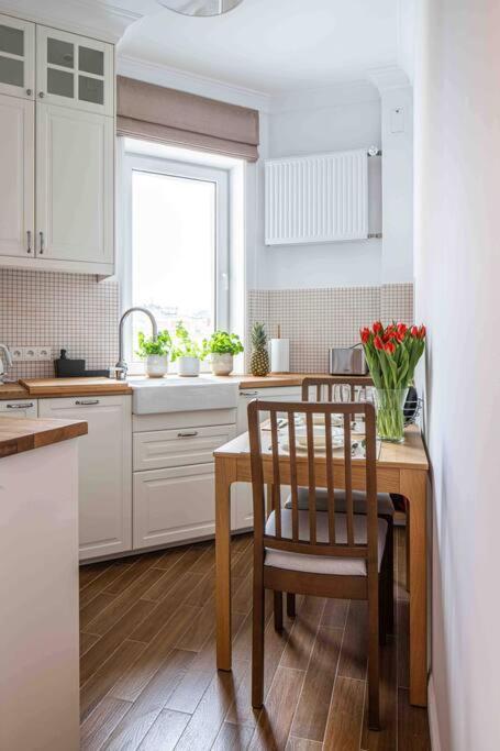 Apartament Wyzwolenia , Lazienki Park & Zbawiciela Sq. 2' Warszawa